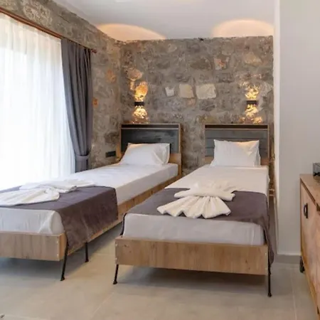 Villa Rose Stone *